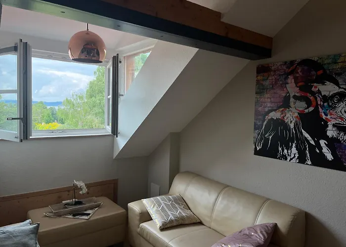 Seeblick - Chice Maisonette Ueber Den Daechern Von Lägenhet Meersburg