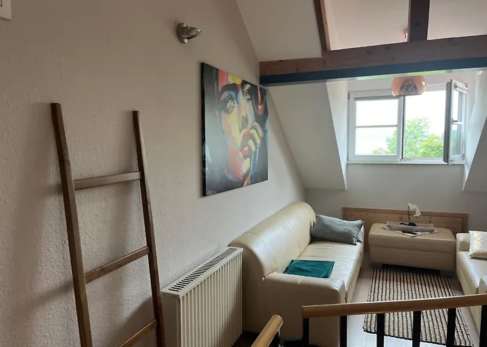 Seeblick - Chice Maisonette Ueber Den Daechern Von Meersburg